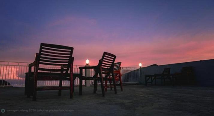 Bromo Otix Guest House Exterior photo